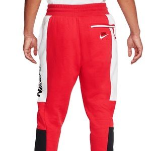 have a nike day sweatpants